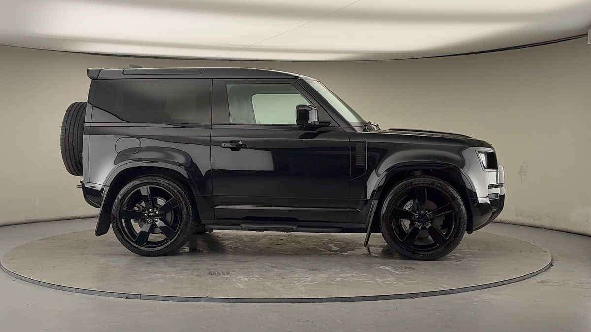 Used Land Rover Defender 2025 for sale - 77437959: Photo 38