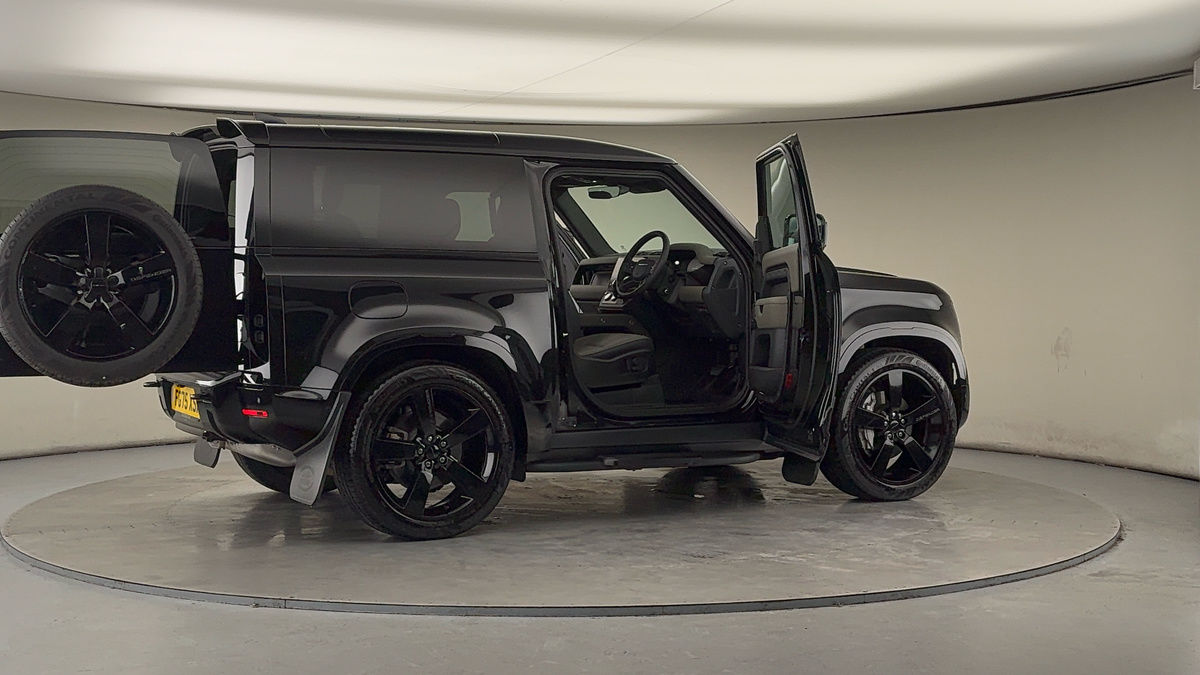 Used Land Rover Defender 2025 for sale - 77437959: Photo 59