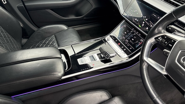 Used Audi A8 2020 for sale - 76106457: Photo 24