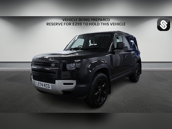 Used Land Rover Defender 2024 for sale - 77953677: Photo