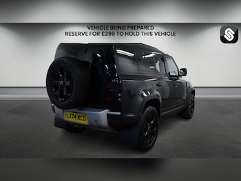 Used Land Rover Defender 2024 for sale - 77953677: Photo