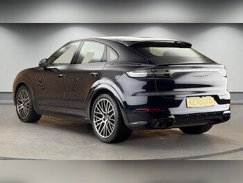 Used Porsche Cayenne 2020 for sale - 78620298: Photo