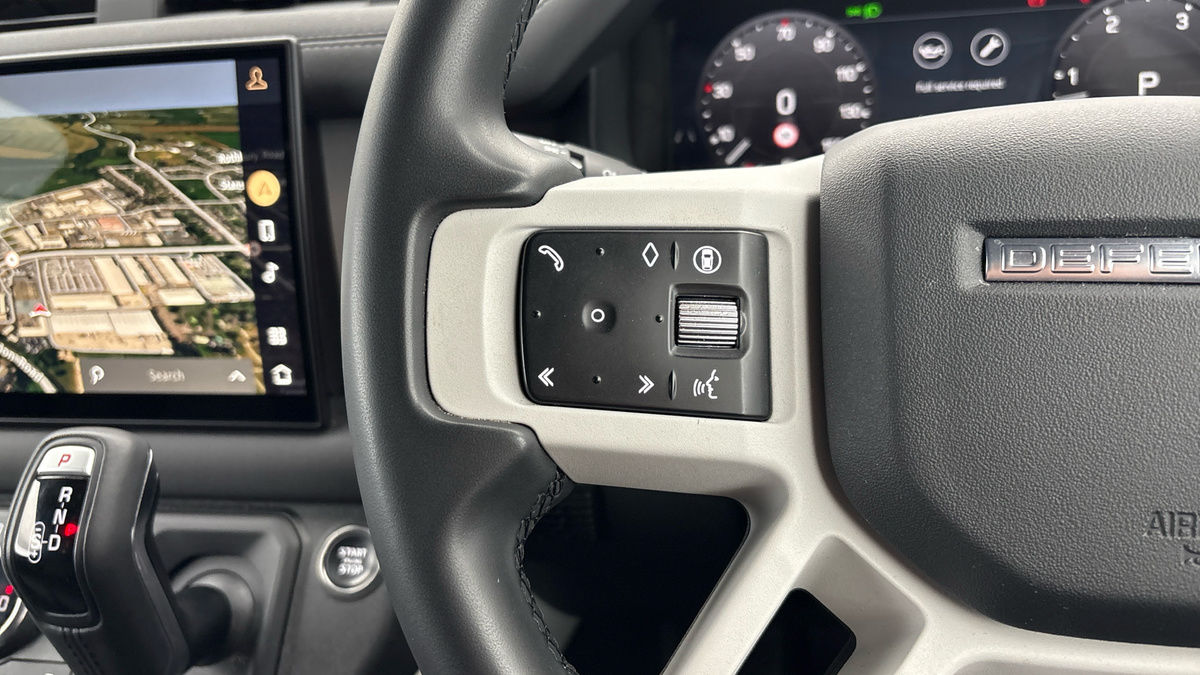 Used Land Rover Defender 2024 for sale - 77735426: Photo 13