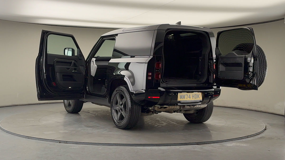 Used Land Rover Defender 2024 for sale - 77735426: Photo 23