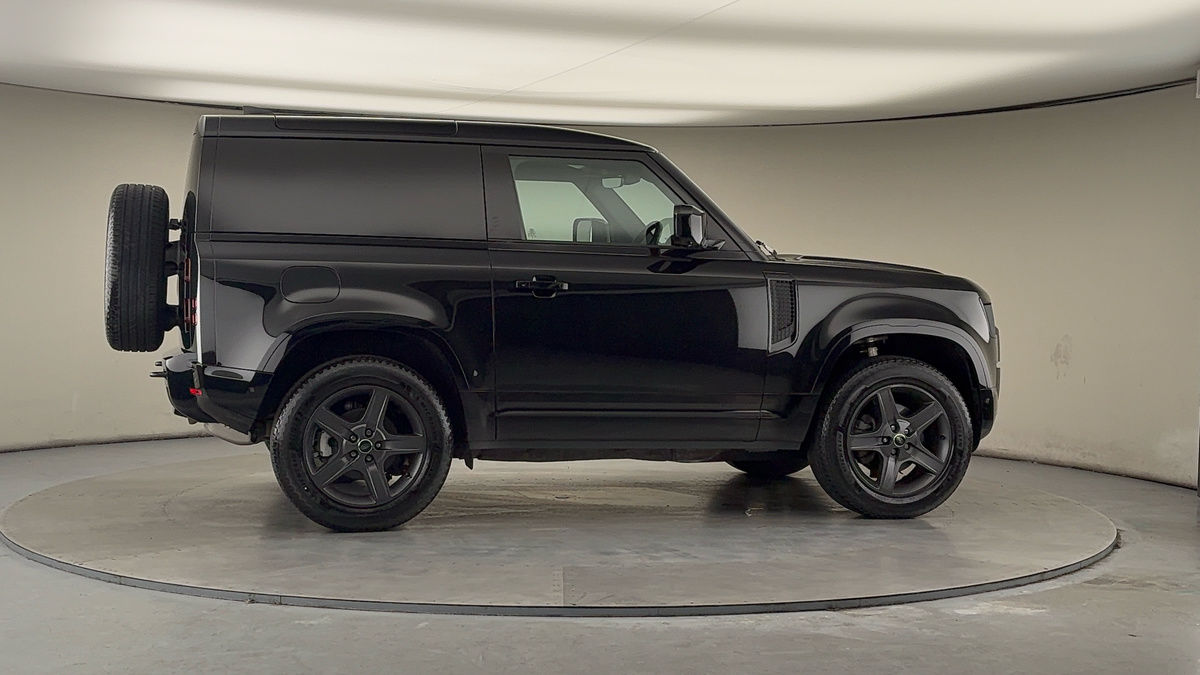 Used Land Rover Defender 2024 for sale - 77735426: Photo 37