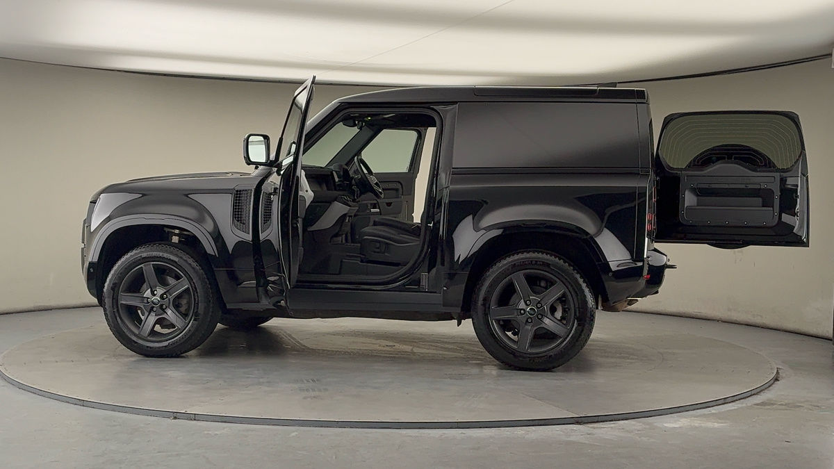 Used Land Rover Defender 2024 for sale - 77735426: Photo 46