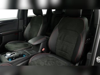 Used Ford Kuga 2023 for sale - 75307949: Photo