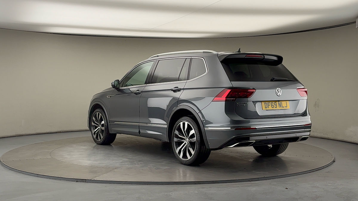 Used Volkswagen Tiguan Allspace 2020 for sale - 76821422: Photo 2