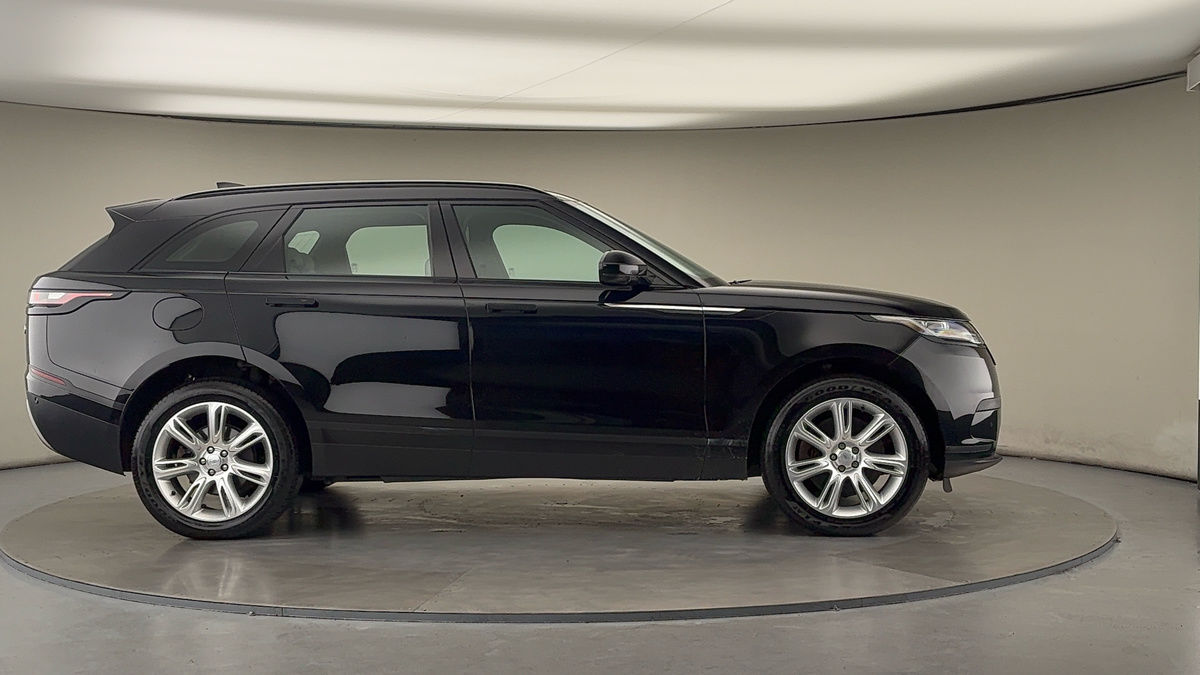 Used Land Rover Range Rover Velar 2022 for sale - 76292315: Photo 16