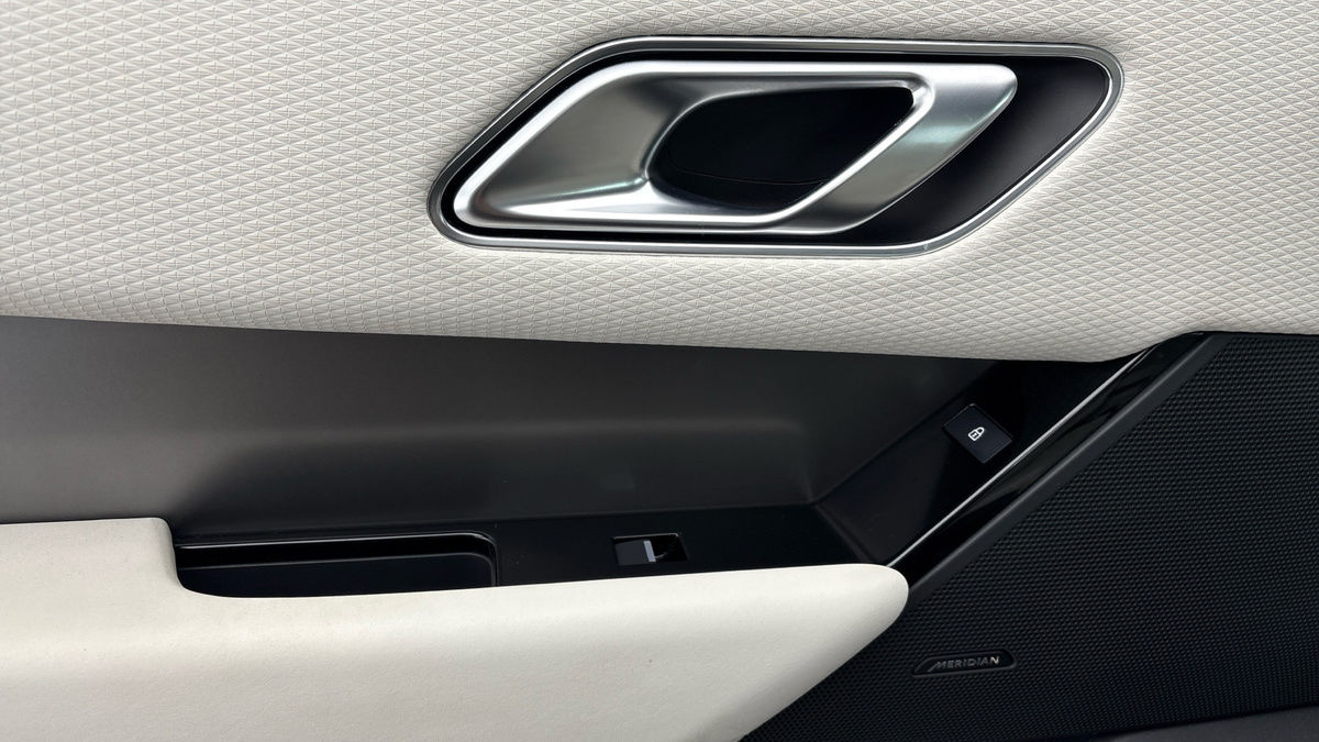 Used Land Rover Range Rover Velar 2022 for sale - 76292315: Photo 19