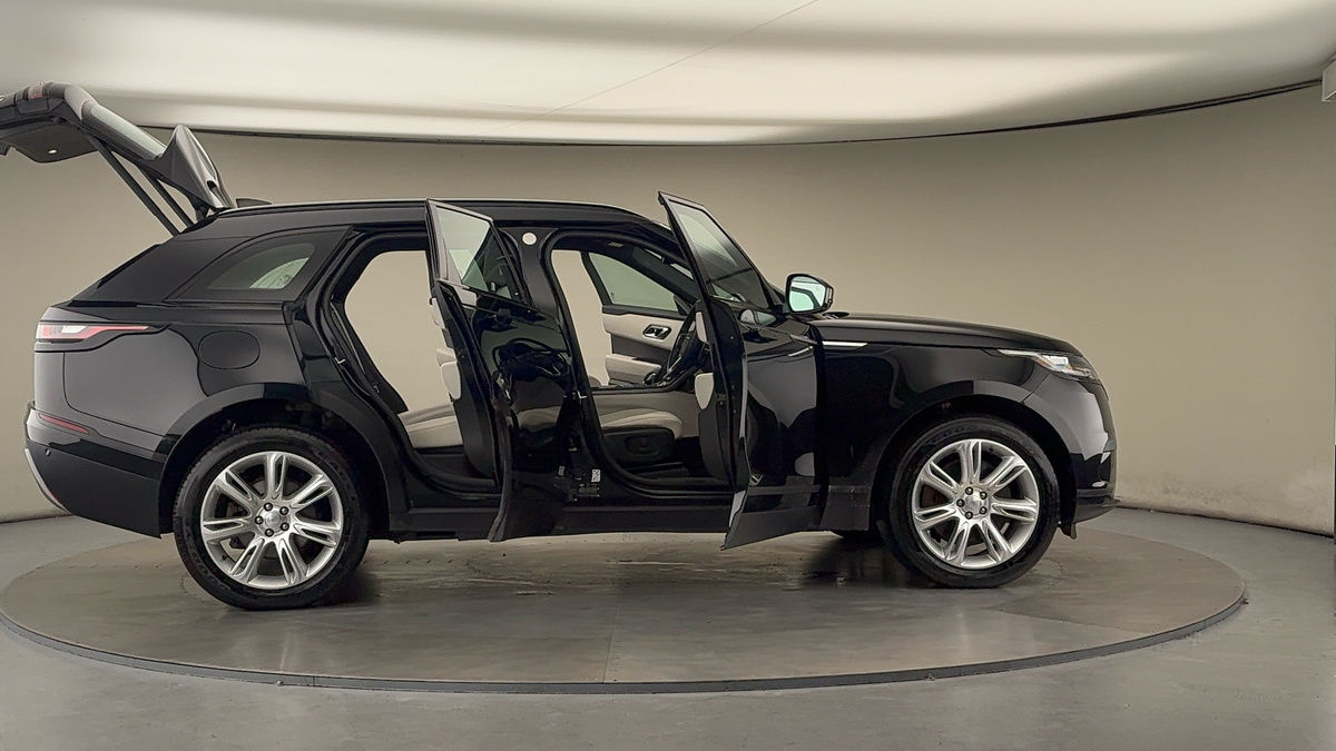 Used Land Rover Range Rover Velar 2022 for sale - 76292315: Photo 56