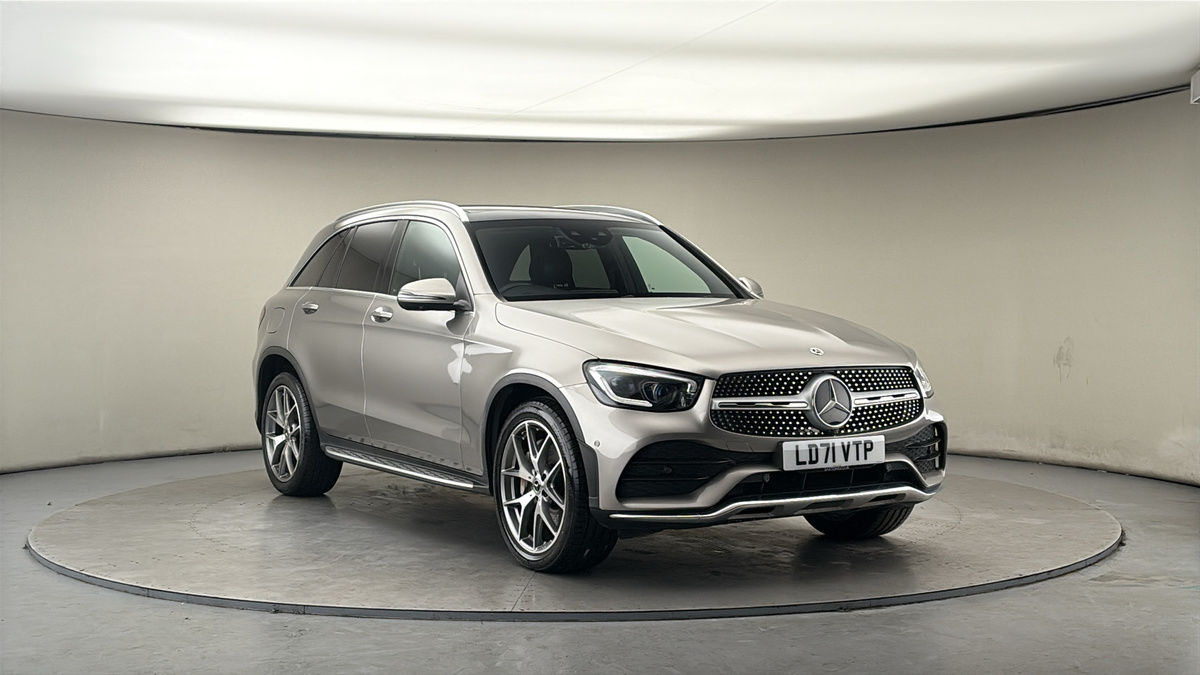 Used Mercedes-Benz GLC 2021 for sale - 77880815: Photo 1