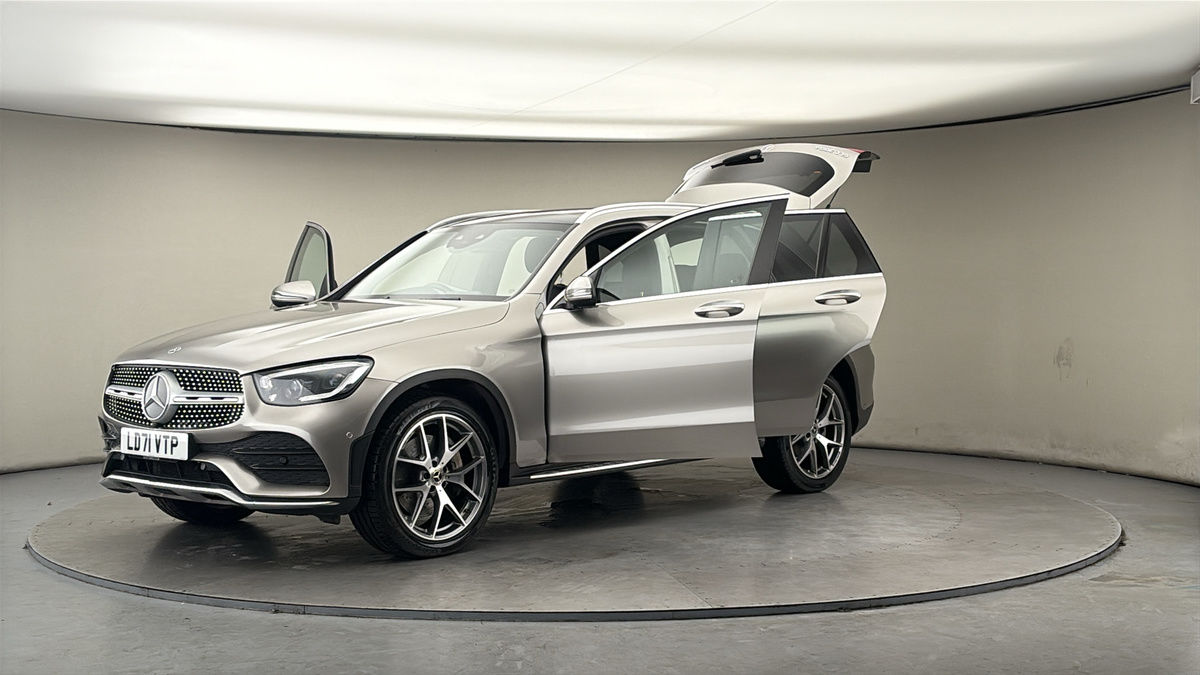 Used Mercedes-Benz GLC 2021 for sale - 77880815: Photo 22