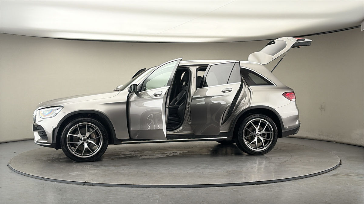 Used Mercedes-Benz GLC 2021 for sale - 77880815: Photo 47