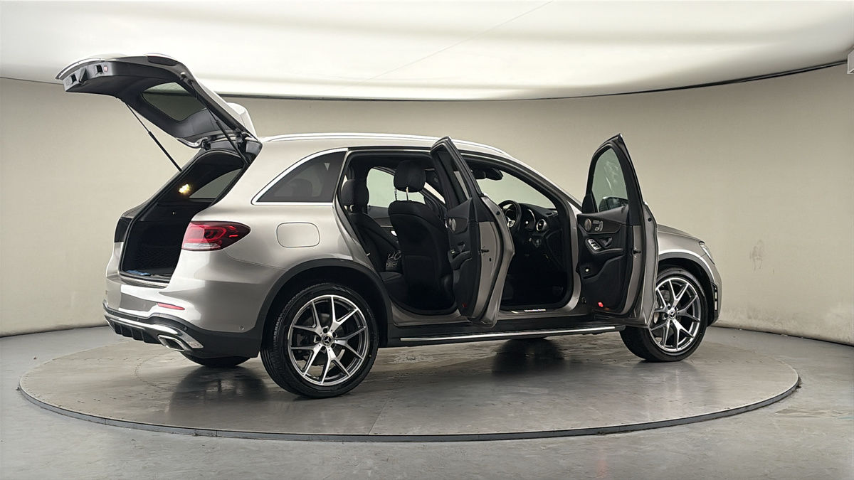 Used Mercedes-Benz GLC 2021 for sale - 77880815: Photo 57