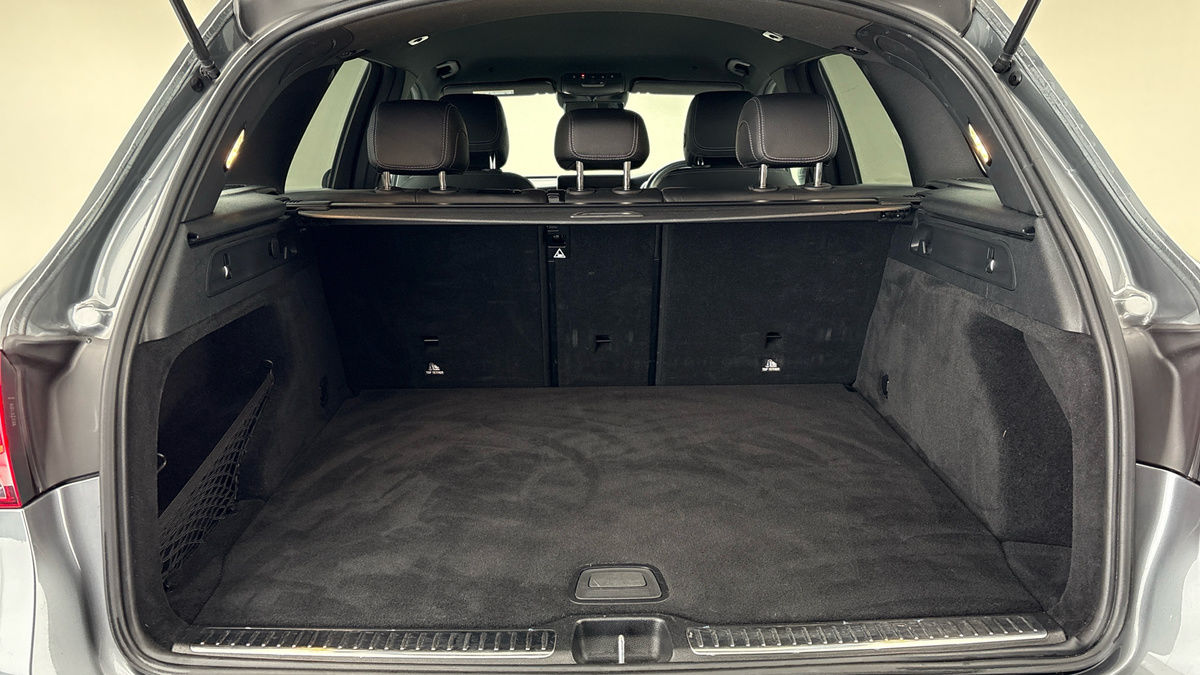 Used Mercedes-Benz GLC 2020 for sale - 77668169: Photo 11