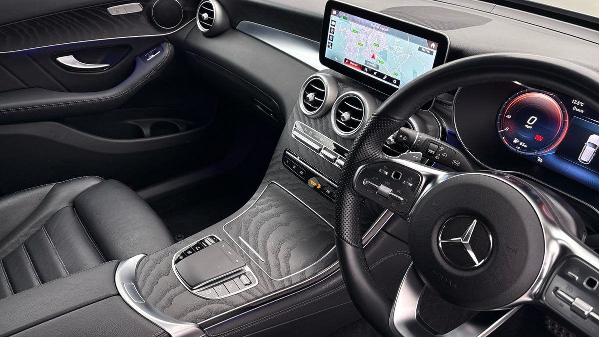 Used Mercedes-Benz GLC 2020 for sale - 77668169: Photo 18