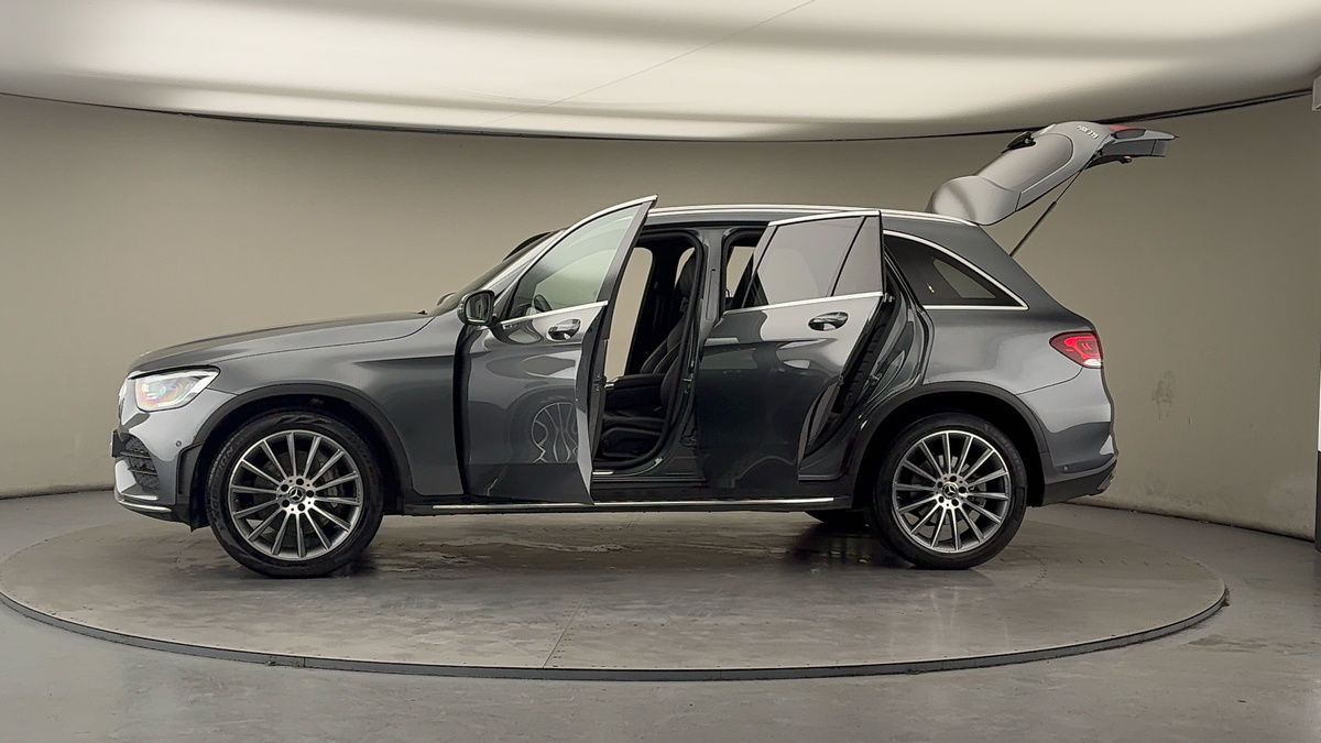 Used Mercedes-Benz GLC 2020 for sale - 77668169: Photo 47