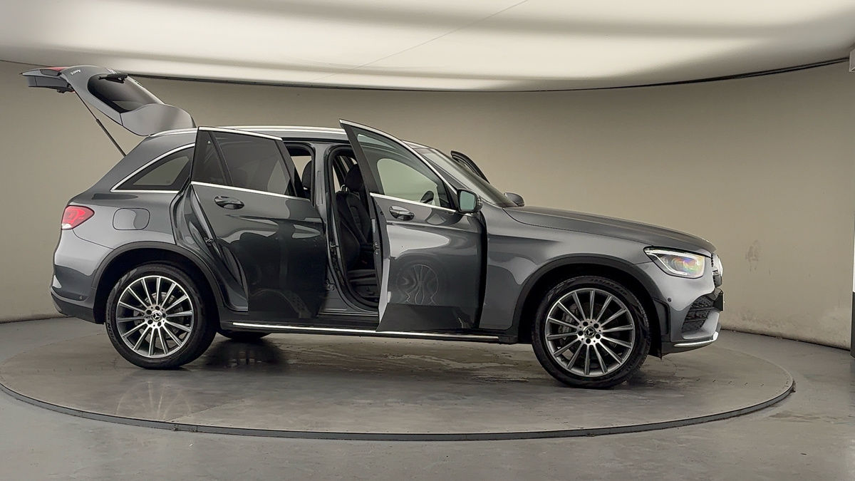 Used Mercedes-Benz GLC 2020 for sale - 77668169: Photo 55