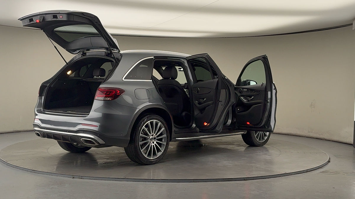 Used Mercedes-Benz GLC 2020 for sale - 77668169: Photo 58