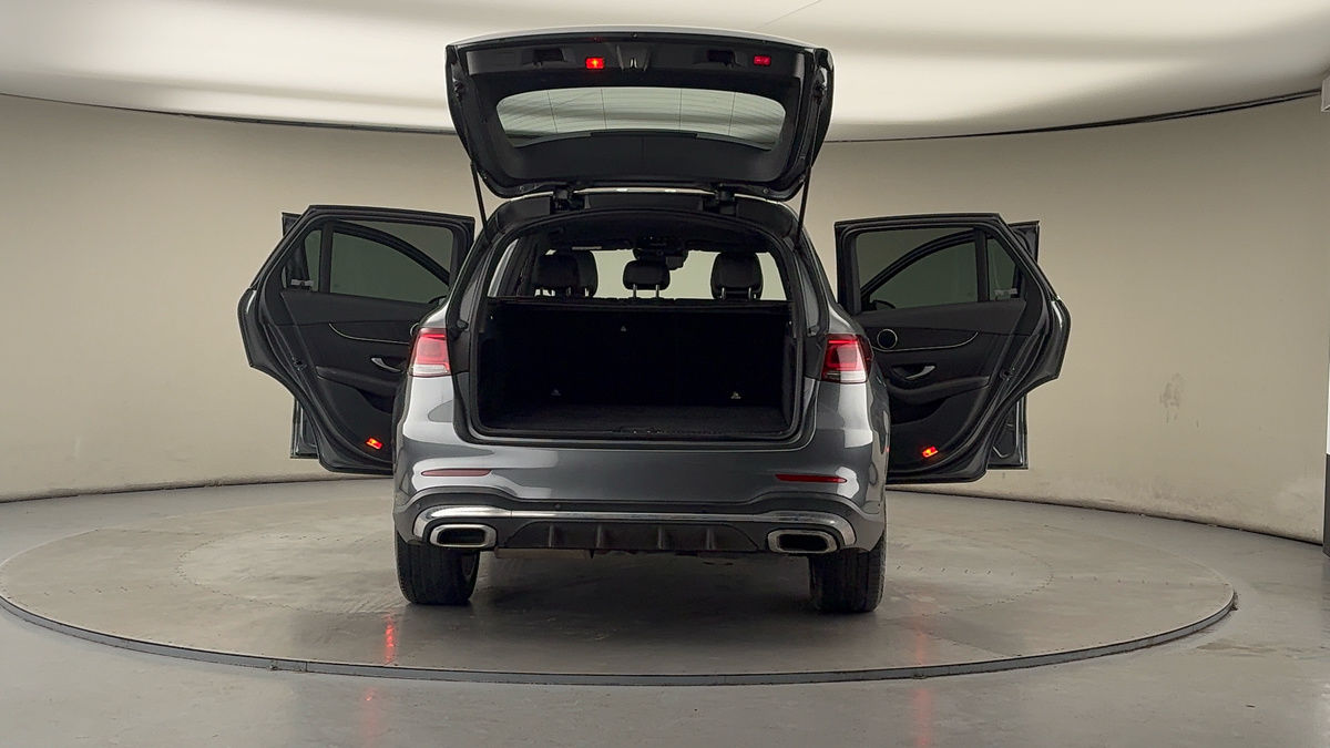 Used Mercedes-Benz GLC 2020 for sale - 77668169: Photo 60