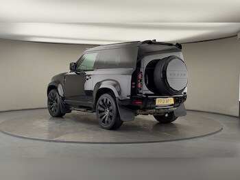 Used Land Rover Defender 90 2021 for sale - 76133141: Photo
