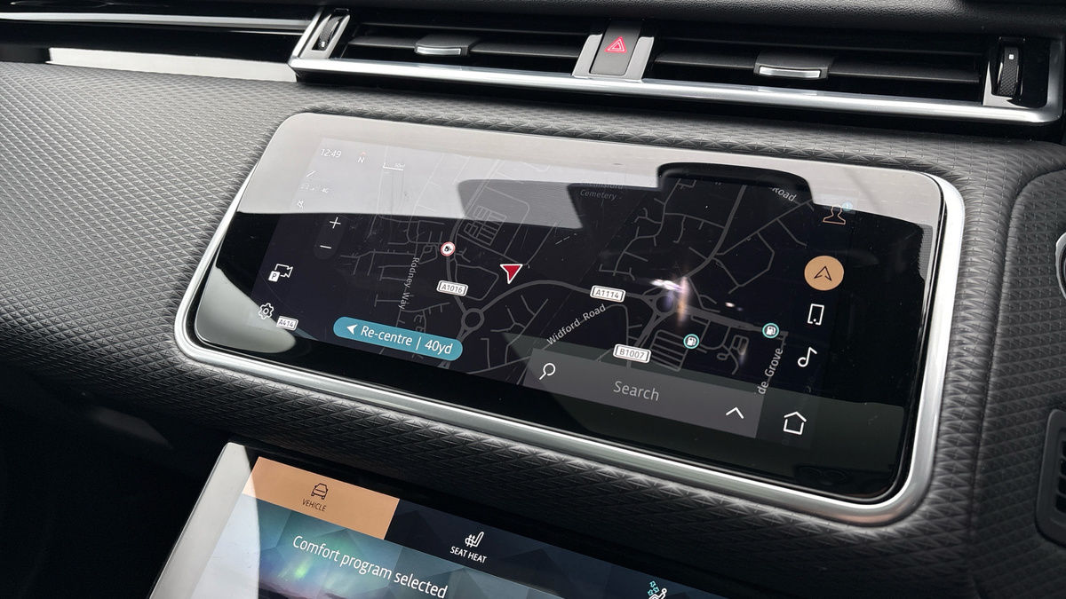 Used Land Rover Range Rover Velar 2021 for sale - 76821427: Photo 17