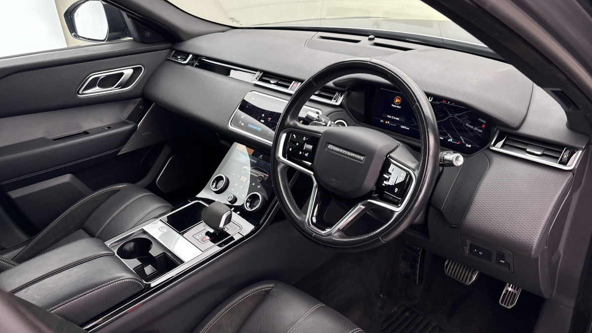 Used Land Rover Range Rover Velar 2021 for sale - 76821427: Photo 5