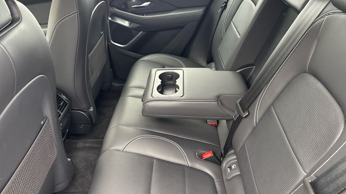 Used Jaguar E-Pace 2022 for sale - 76482713: Photo 9