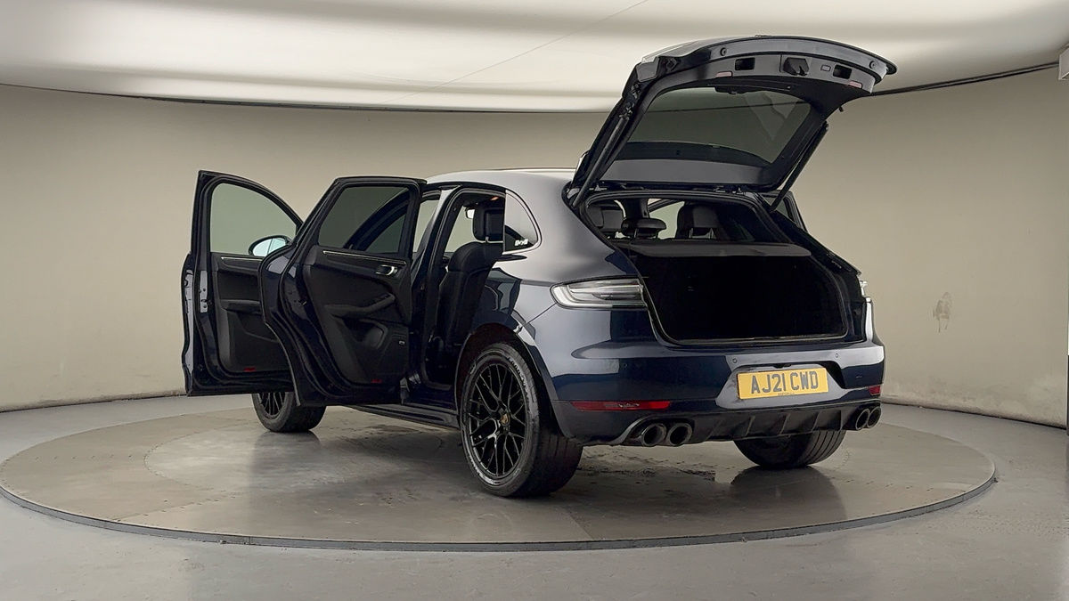 Used Porsche Macan 2021 for sale - 76470846: Photo 23