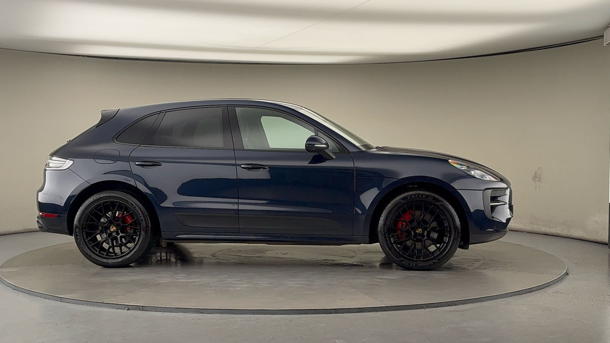 Used Porsche Macan 2021 for sale - 76470846: Photo 37