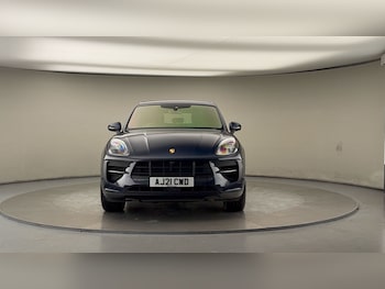 Used Porsche Macan 2021 for sale - 76470846: Photo