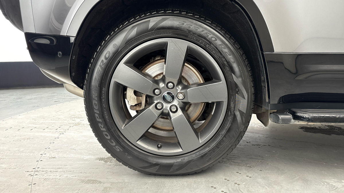 Used Land Rover Defender 110 2023 for sale - 77521791: Photo 10