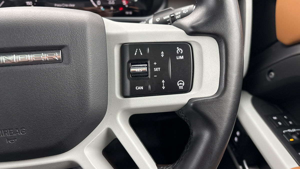 Used Land Rover Defender 110 2023 for sale - 77521791: Photo 14