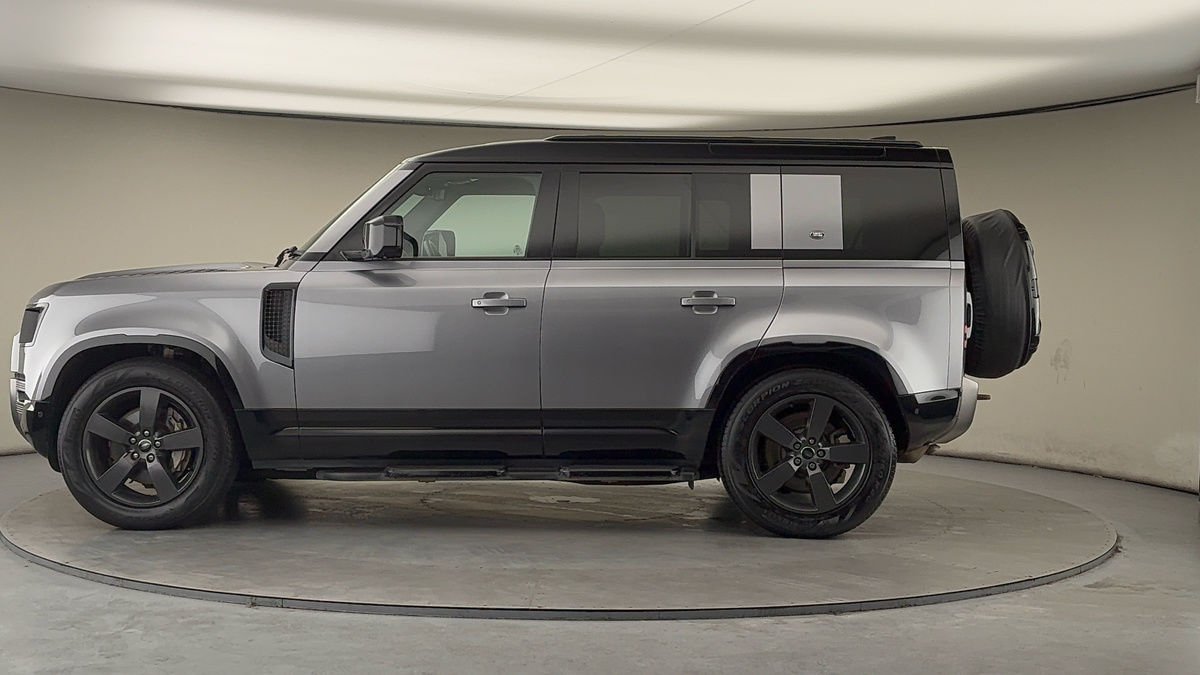 Used Land Rover Defender 110 2023 for sale - 77521791: Photo 15