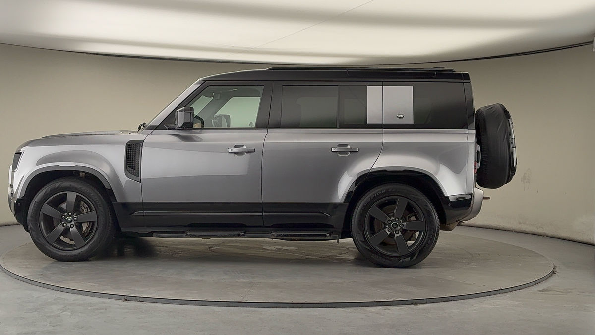 Used Land Rover Defender 110 2023 for sale - 77521791: Photo 29