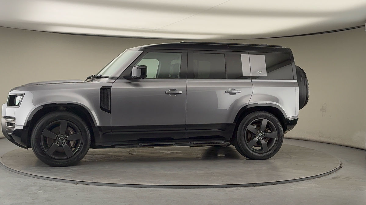 Used Land Rover Defender 110 2023 for sale - 77521791: Photo 30