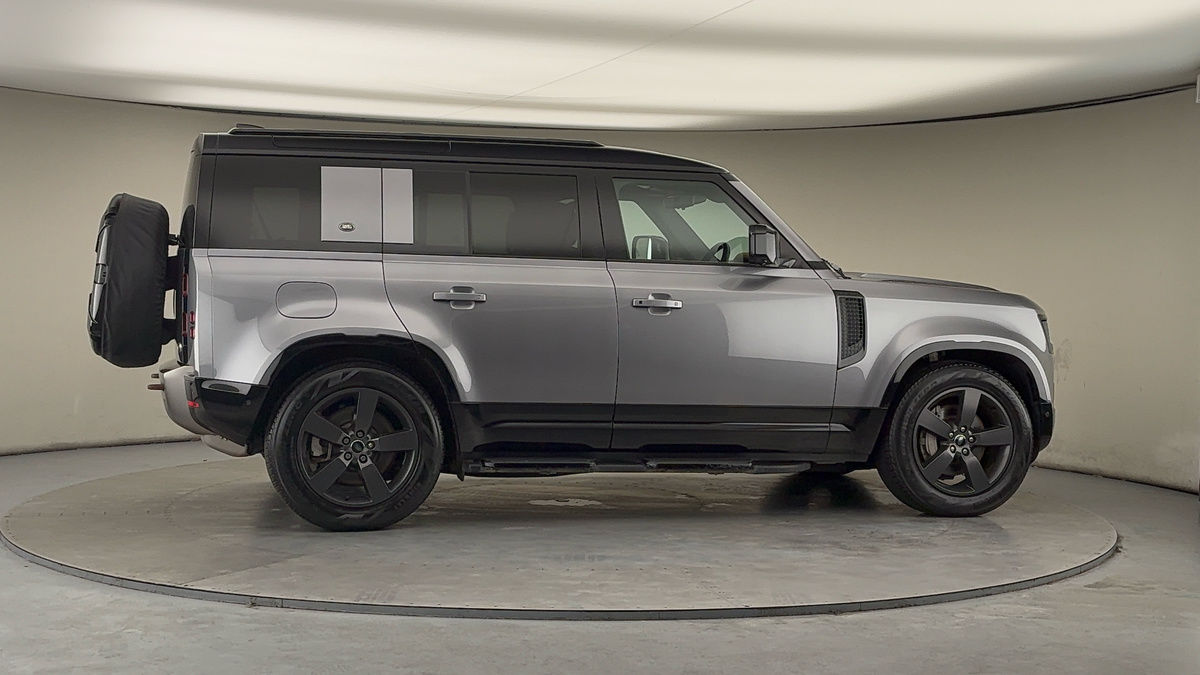 Used Land Rover Defender 110 2023 for sale - 77521791: Photo 39