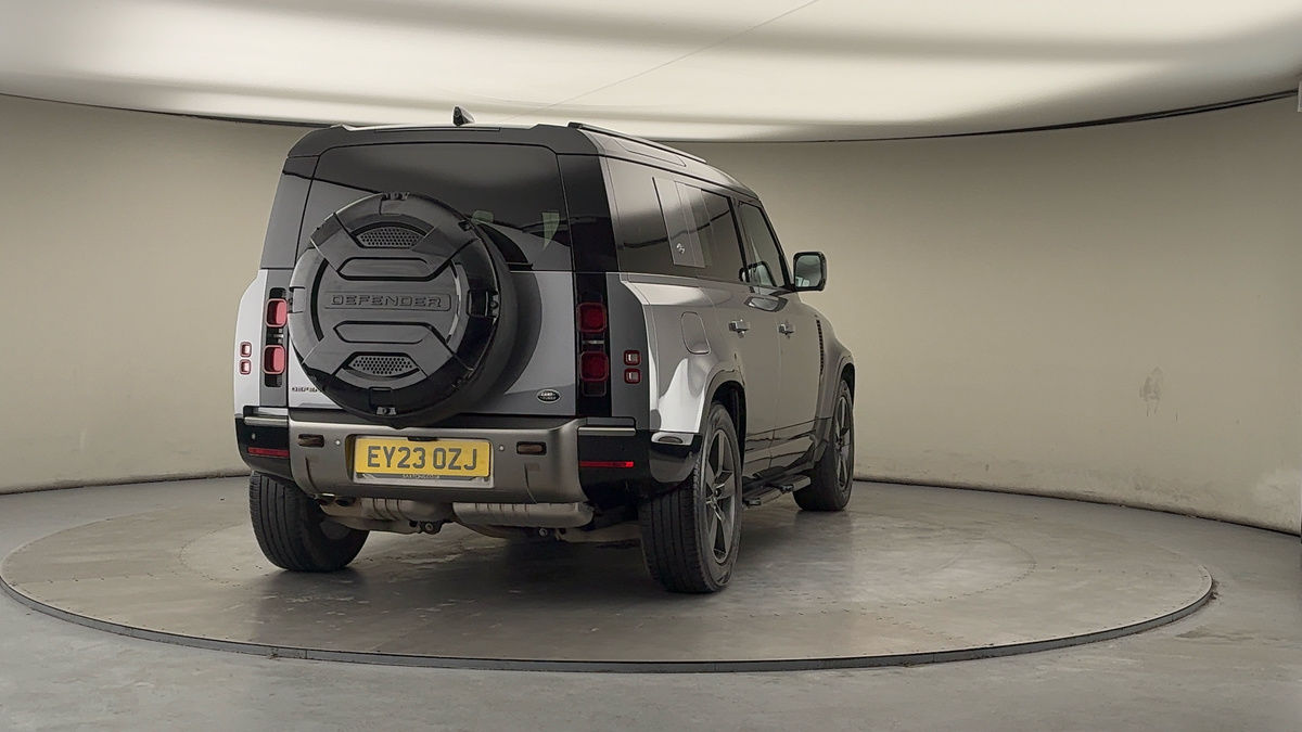 Used Land Rover Defender 110 2023 for sale - 77521791: Photo 42