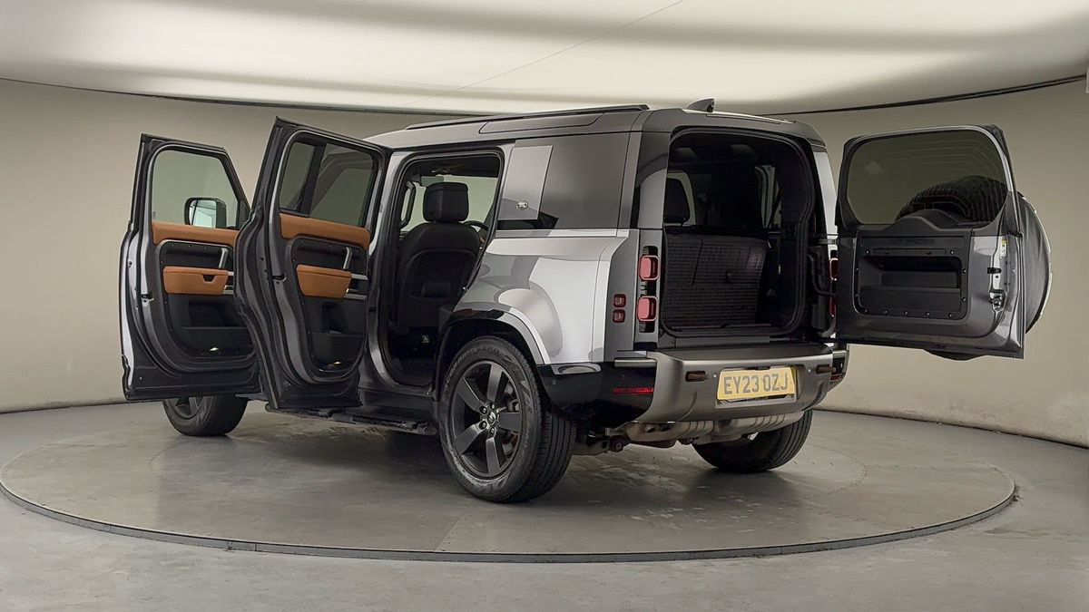 Used Land Rover Defender 110 2023 for sale - 77521791: Photo 45