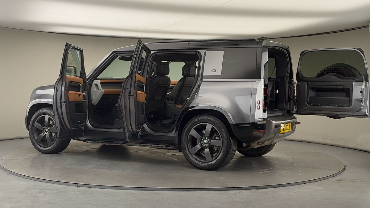 Used Land Rover Defender 110 2023 for sale - 77521791: Photo 47