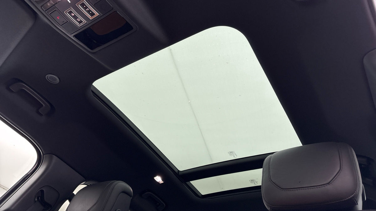 Used Land Rover Defender 110 2023 for sale - 77521791: Photo 6