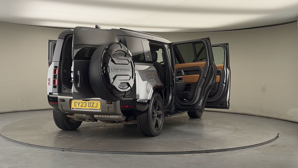 Used Land Rover Defender 110 2023 for sale - 77521791: Photo 61