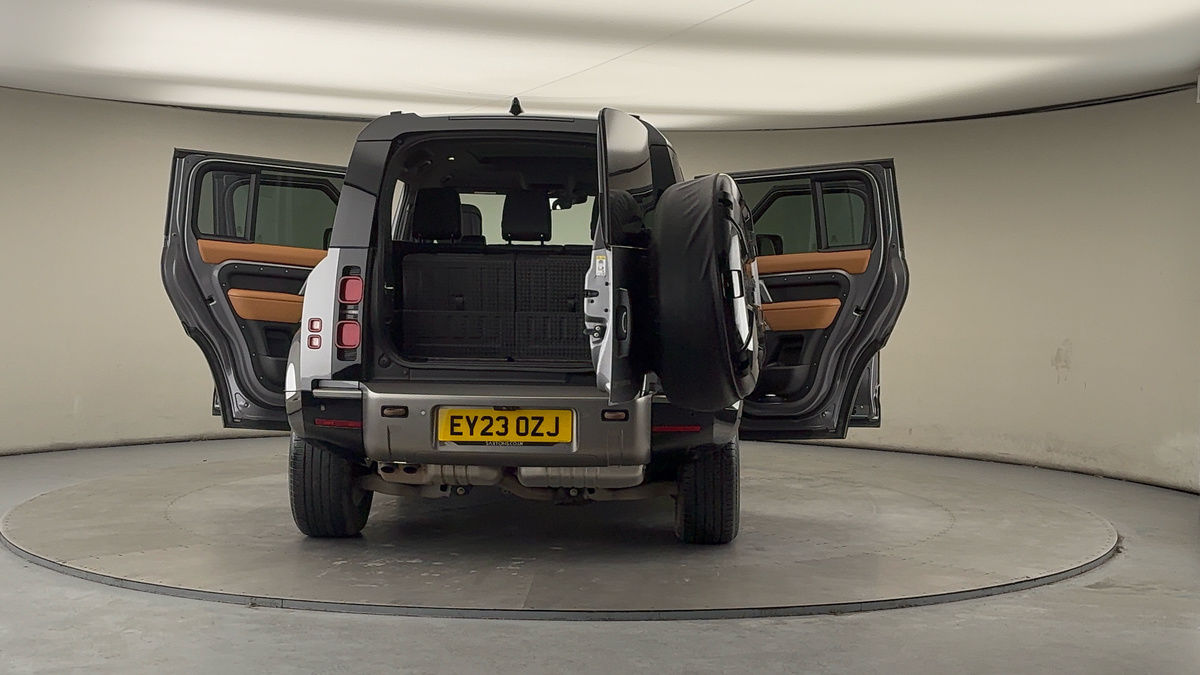 Used Land Rover Defender 110 2023 for sale - 77521791: Photo 62