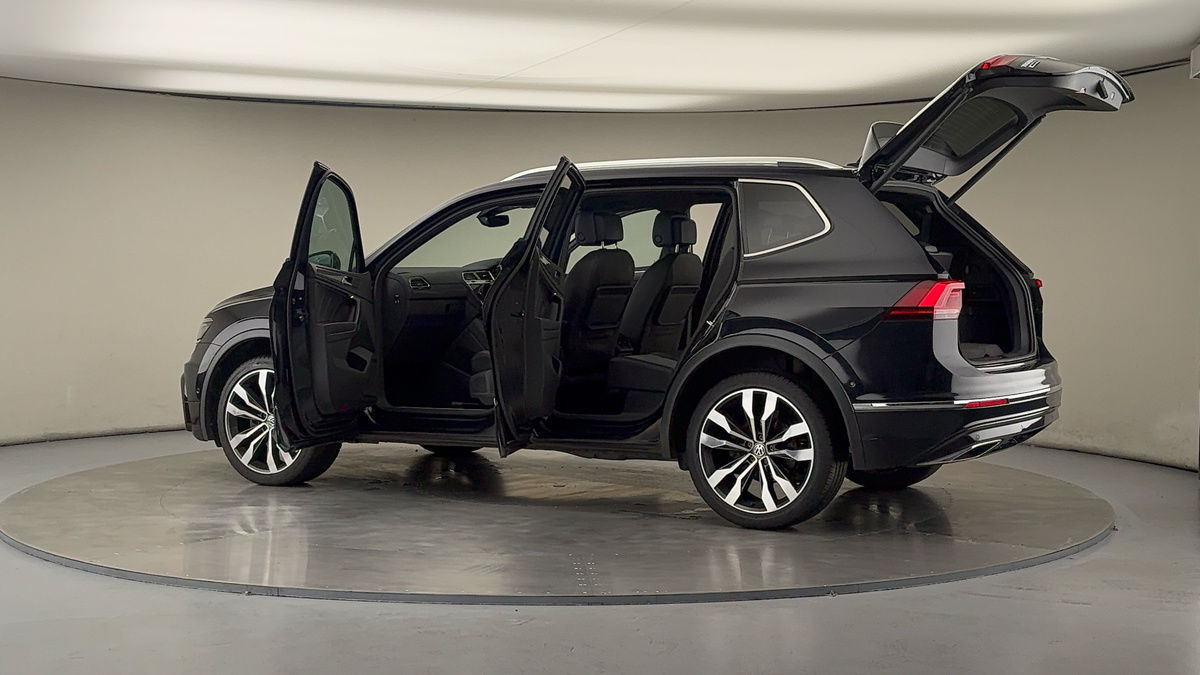 Used Volkswagen Tiguan Allspace 2021 for sale - 75924520: Photo 47