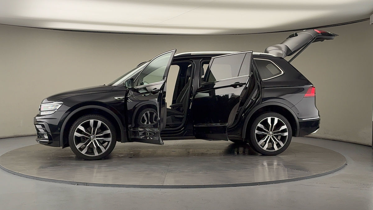 Used Volkswagen Tiguan Allspace 2021 for sale - 75924520: Photo 49