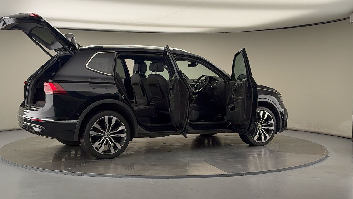 Used Volkswagen Tiguan Allspace 2021 for sale - 75924520: Photo 59