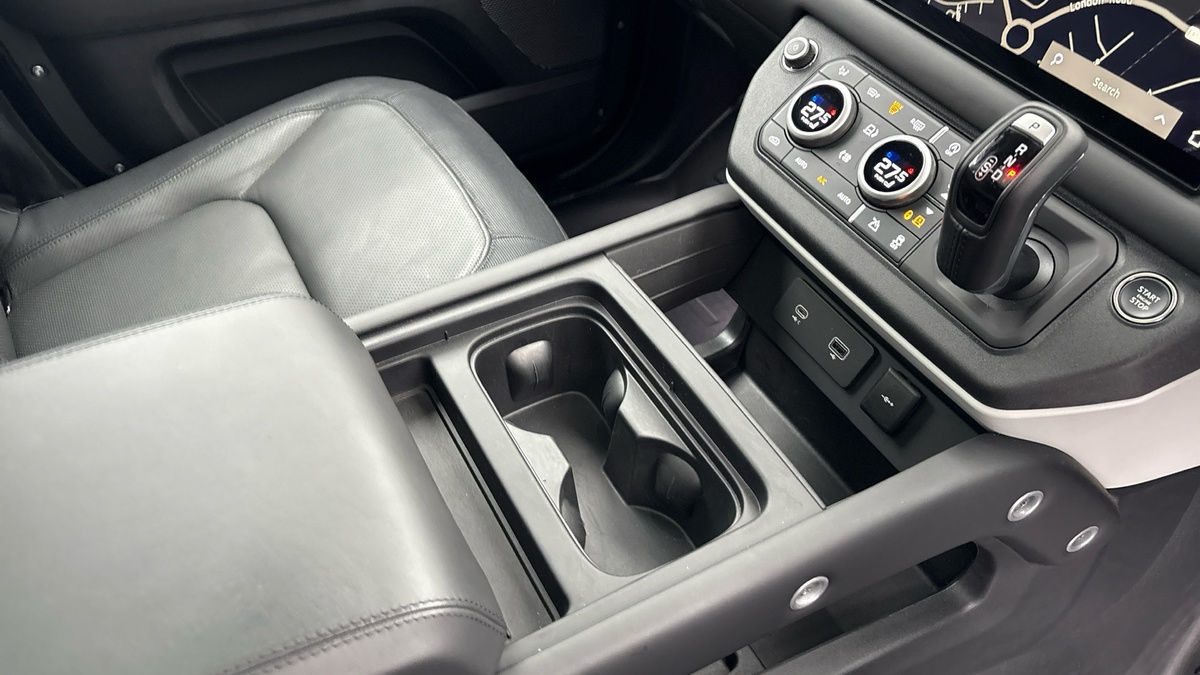 Used Land Rover Defender 110 2023 for sale - 77548026: Photo 18