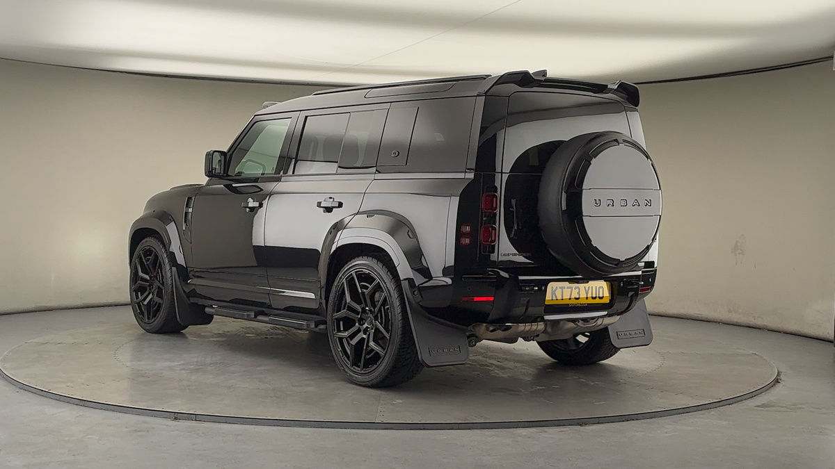 Used Land Rover Defender 110 2023 for sale - 77548026: Photo 2