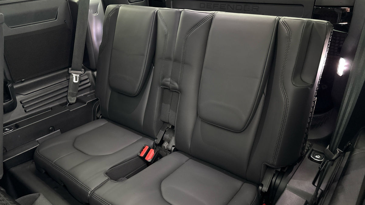 Used Land Rover Defender 110 2023 for sale - 77548026: Photo 30